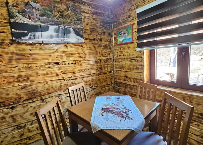 Ribnjak Filopivic 아파트 *